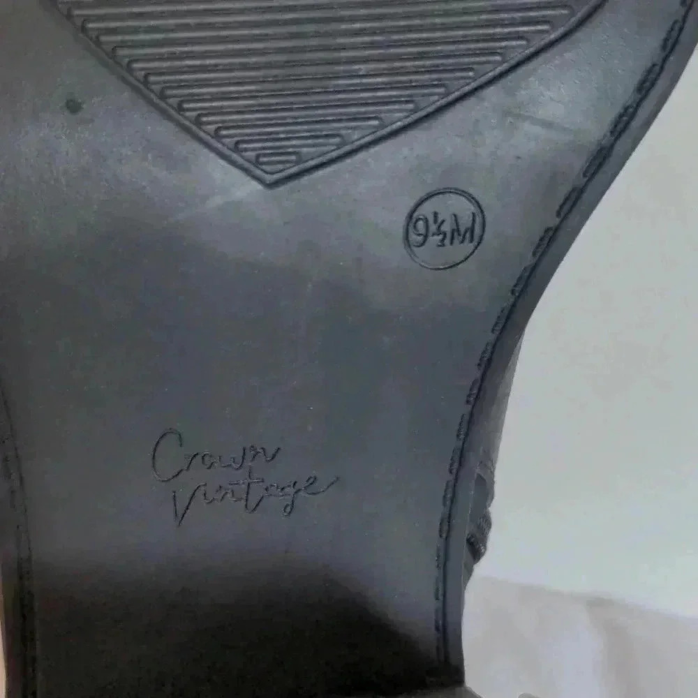 Crown Vintage inner zip heeled Boots 9 1/2 - Picture 7 of 9